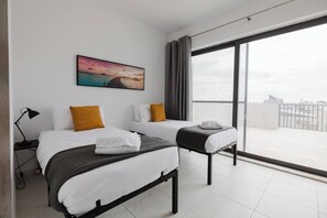 2 bedrooms, iron/ironing board, free WiFi