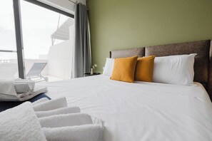3 bedrooms, iron/ironing board, free WiFi