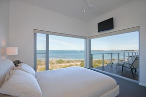 4 bedrooms