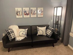 TV, fireplace, offices - Charming 3-Bdrm Home in Prime Bentonville Location (Bentonville)