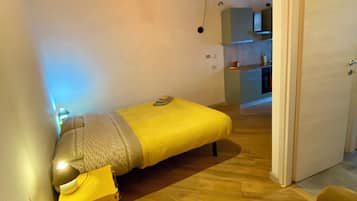 1 chambre, fer et planche Ă repasser, Wi-Fi, draps fournis