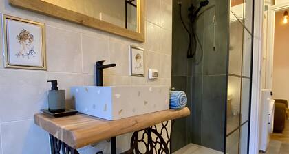 Ruti's House - Cozy studio apartment near Malpensa and Fiera Milano