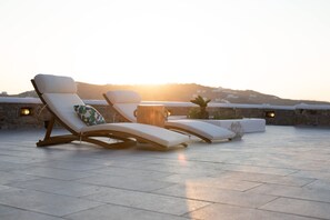 5 bedrooms, Internet - Mykonos Villa Sympatico Private Pool Sea Vistas (Mykonos)