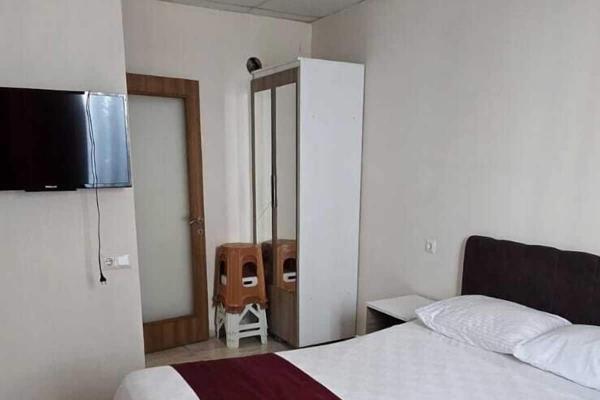 Familienapartment, 2 Schlafzimmer | 1 Schlafzimmer, Schreibtisch, laptopgeeigneter Arbeitsplatz