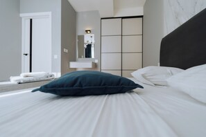 1 bedroom, iron/ironing board, travel crib, free WiFi
