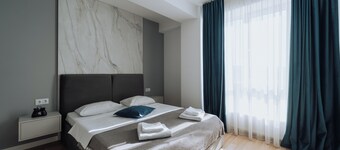 Modern 1BR • Great Area • Near McDonald’s Riscani
