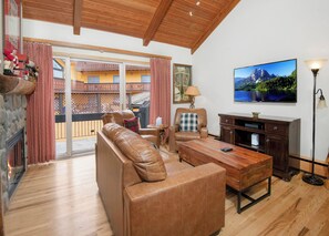 TV connectée, cheminée