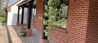 40 Acres, Shropshire Hills Retreat & Games Room