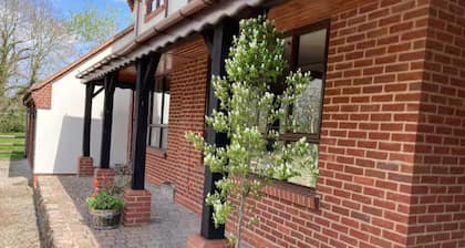 40 Acres, Shropshire Hills Retreat & Games Room