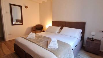 Deluxe-Zimmer | 1 Schlafzimmer, Minibar, Zimmersafe, Bügeleisen/Bügelbrett