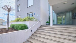 Fachada de la propiedad