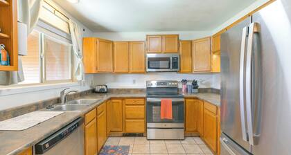 5 Mi to Hot Springs: Pagosa Springs Condo