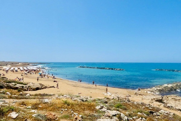 Venus Beach (photo cred: Trip Advisor)