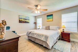 House (3 Bedrooms) | Interior - 6 Mi to Navarre Beach: Dog-friendly Home w/ Yard (Navarre)