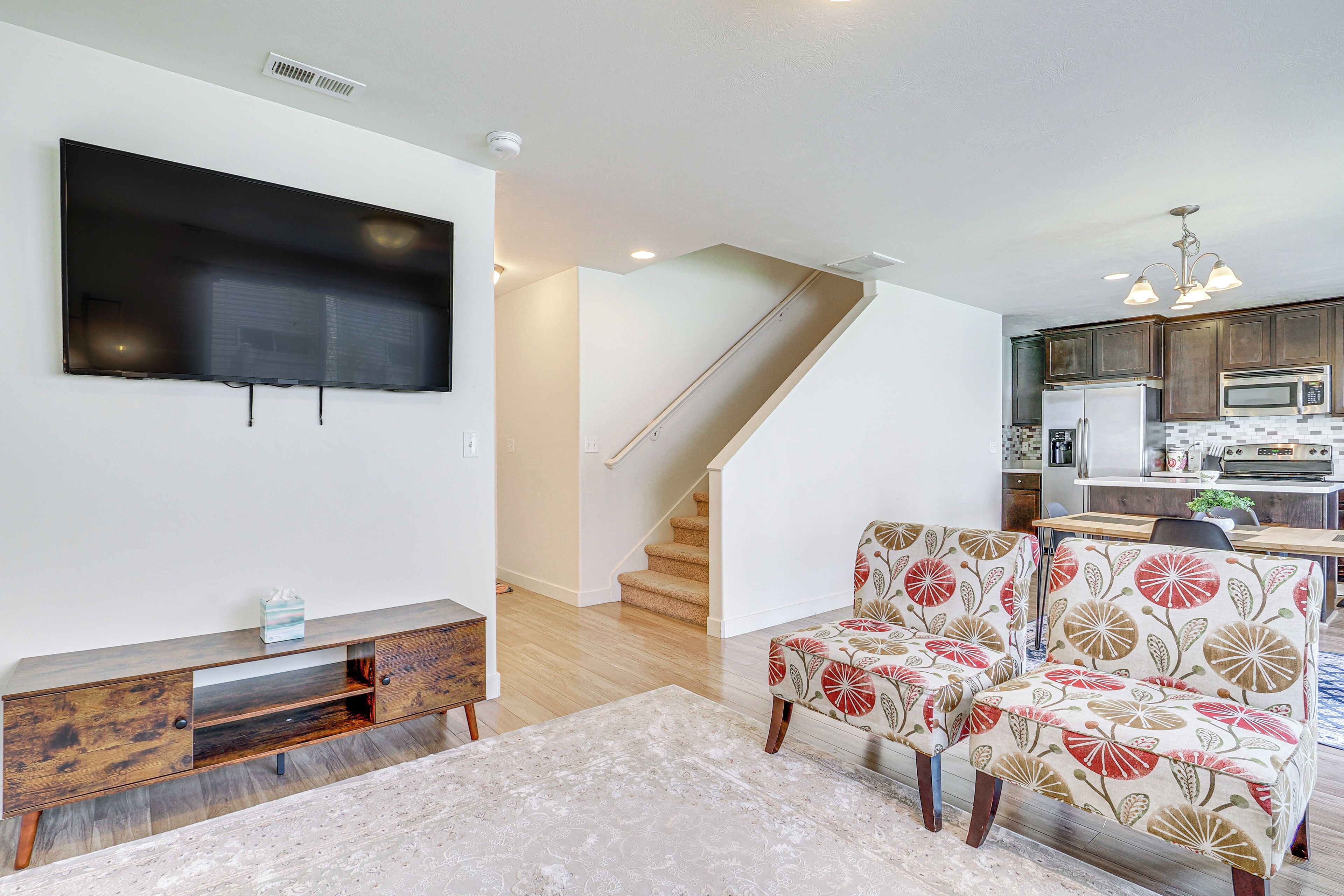 Rumah (3 Bedrooms) | Bagian depan properti