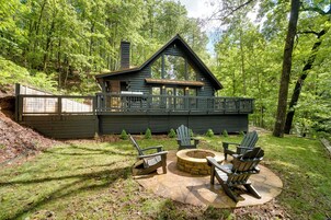 House (3 Bedrooms) | Front of property