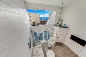 Apartment (2 Bedrooms) | Interior - Beachfront Condo w/ Balcony on Manasota Key (Englewood)