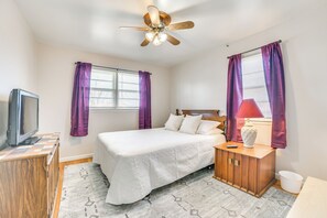 Interior - Walk to Beach: Lake-view Home in Alpena! (Alpena)