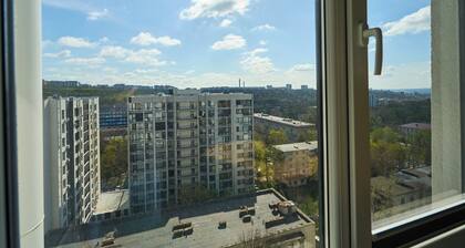 Top Spot in Riscani! 1BR Near Shops & Restaurants