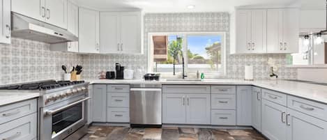 House | 3 bedrooms, Internet