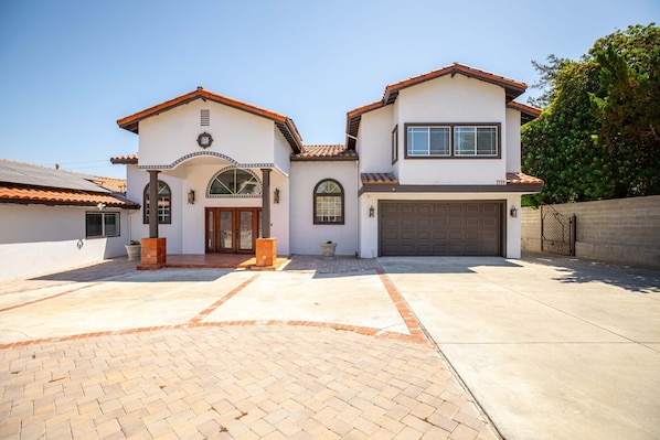 House | 3 bedrooms, Internet