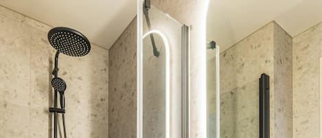 Comfort Double Room | Bathroom | Shower, hair dryer, towels, soap