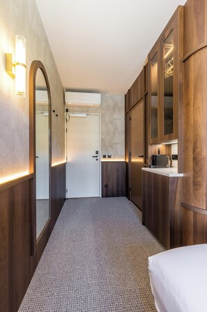 Deluxe Double Room | Free WiFi