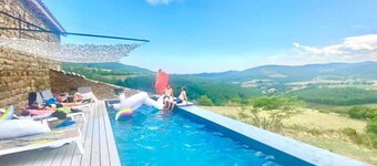 CASARIOU Les Bernards villa Ardeche Nordique Bath, Pool