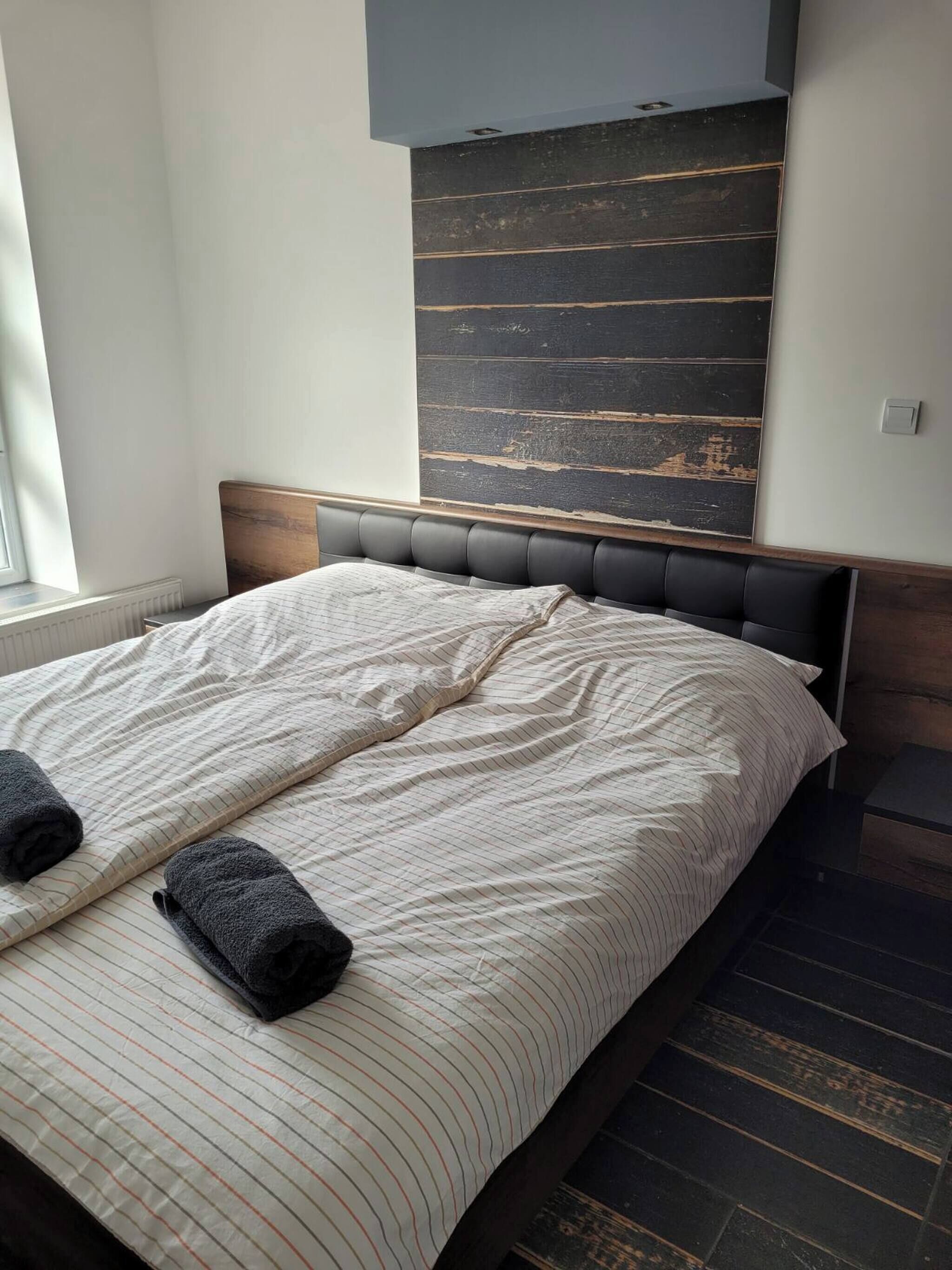 Apartment, 1 Bedroom, Smoking | 2 bedrooms