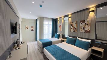 Kamar Keluarga, balkon | Pemandangan dari kamar