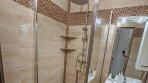Apartment, 1 Bedroom, City View | Bathroom - Cozy Downtown Nook Apartment for Rent (Kecskemet)