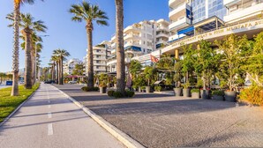 Unclassified image, 5 of 35, button - Stylish Apartment in Lungomare With Sea View (Vlorë)