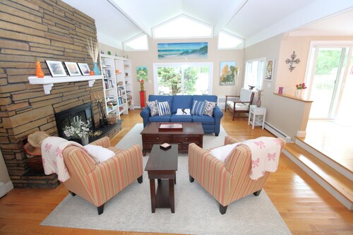 Dennis Getaway with Saltwater Pool (2406)