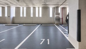 المنطقة المحيطة بالمنشأة
