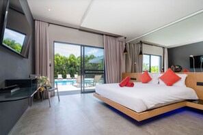 Design Villa, 5 Bedrooms, Pool View | Iron/ironing board, free cribs/infant beds, free WiFi, bed sheets - Grand 17m Pool 5BR Villa Mayacol NaiHarn (Rawai)