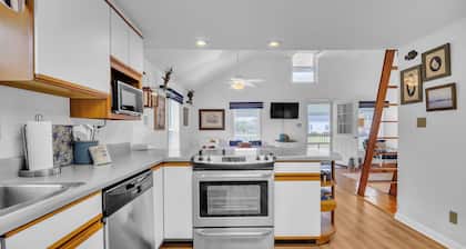 Oyster Cottage In Historic Fishing Village 2 Bedroom Cottage