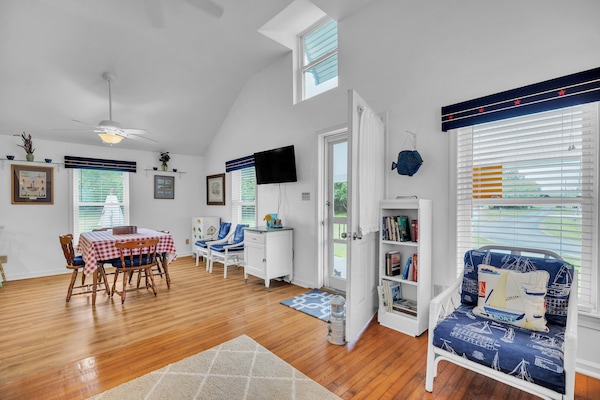 Cottage, 1 Bedroom | Interior