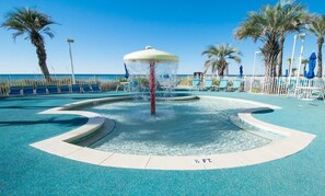 Condo, 1 Bedroom | Property grounds