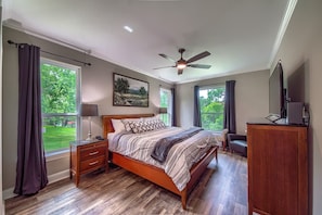 House, 4 Bedrooms | 4 bedrooms, iron/ironing board, free WiFi