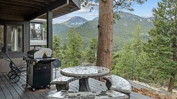 Rumah, 3 kamar tidur | Tempat makan outdoor