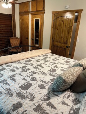 3 bedrooms, free WiFi, bed sheets