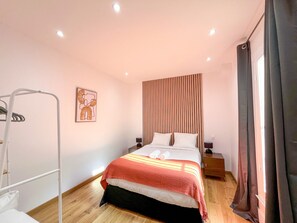 1 bedroom, iron/ironing board, free WiFi, bed sheets - Urban Flat - 198 Passage Basfroi (París)