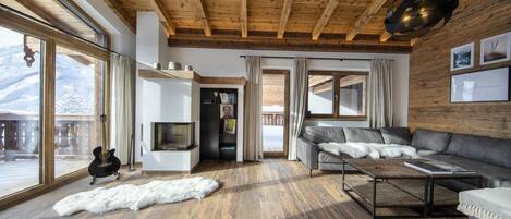 Chalet | Living room
