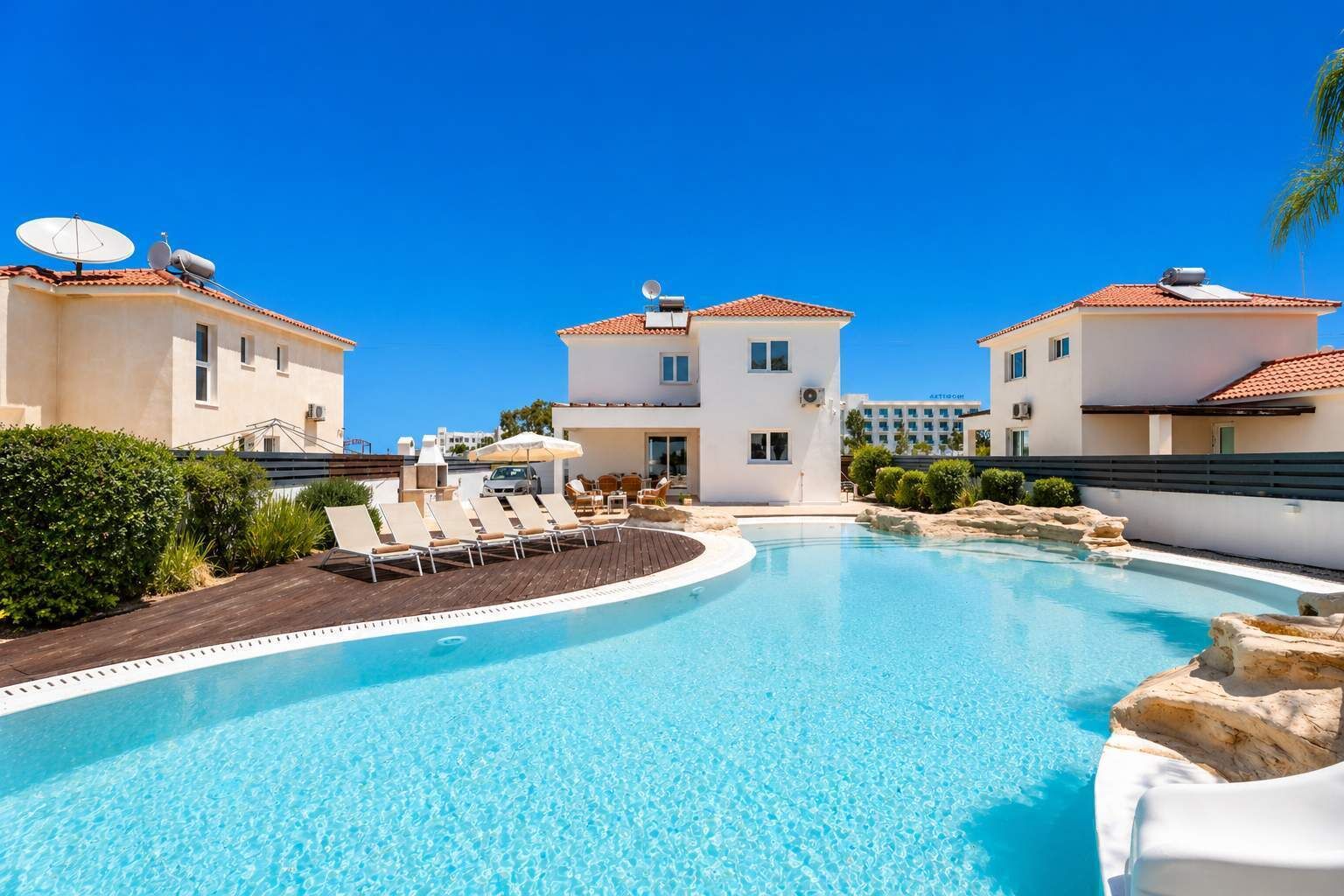Piscine extérieure