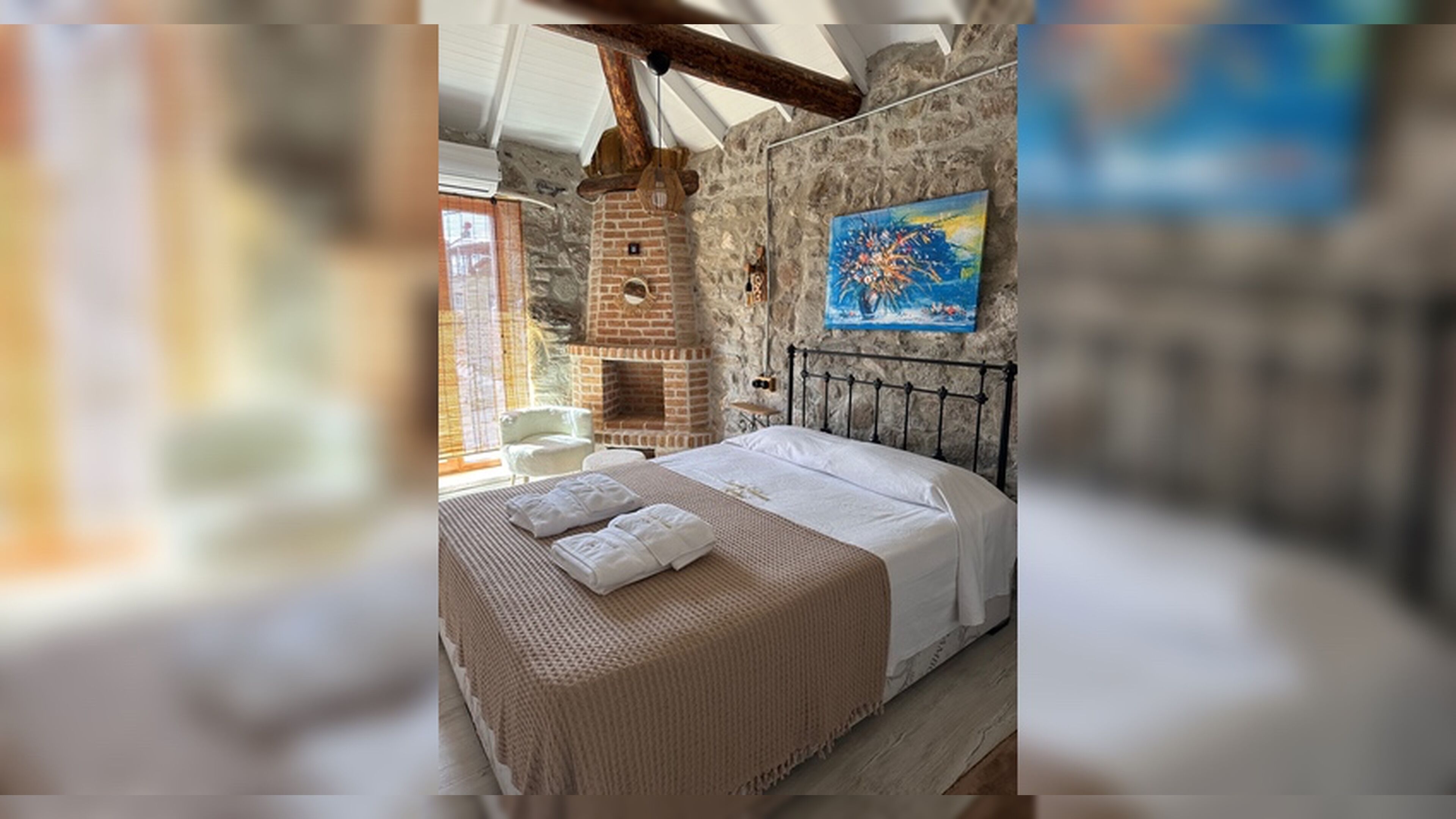 Habitación superior, vista al jardín | Escritorio y wifi gratis 