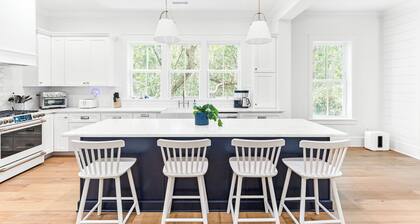 Stunning 2025 New Construction 5 BR 4.5 BA BHI Club Pet Friendly