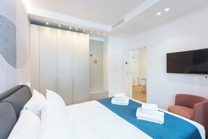 1 chambre, fer et planche à repasser, Wi-Fi, draps fournis