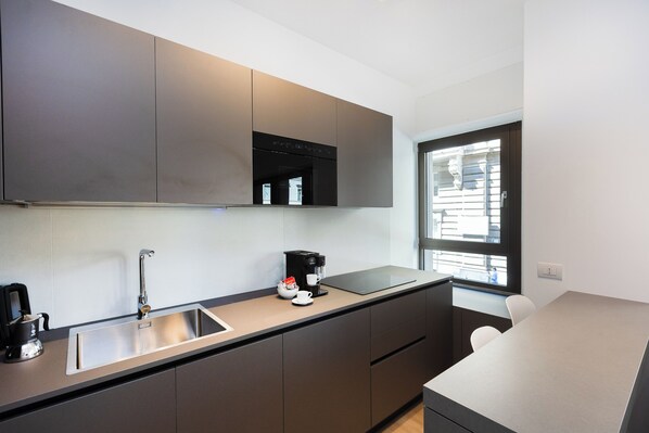 Microwave, oven, stovetop, dishwasher