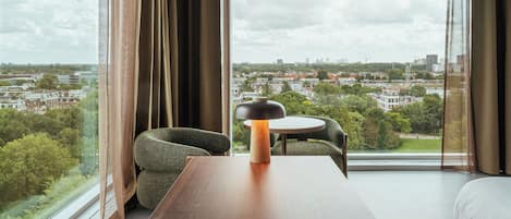 Superior | 1 bedroom, minibar, in-room safe, soundproofing