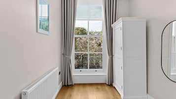 Apartment, 2 Bedrooms, City View | Free WiFi